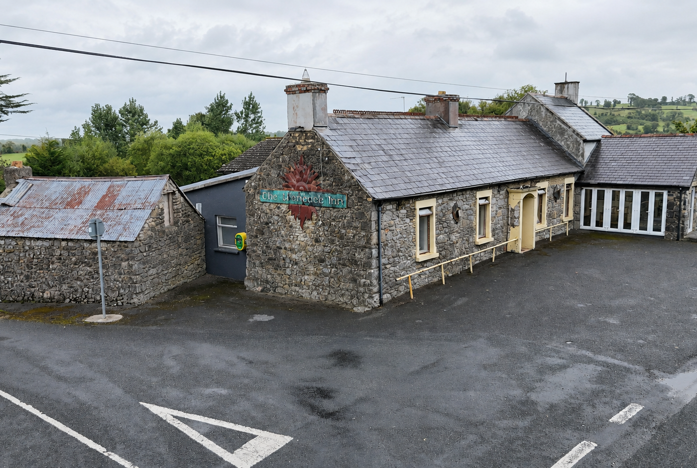 Uisneach Inn, Killare